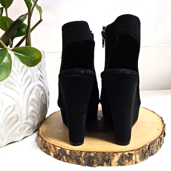 Bella Vita Black Rhinestone Wedge Sandal Size 7.5 – Peep Toe, Side Zip, Platform - Picture 6 of 6